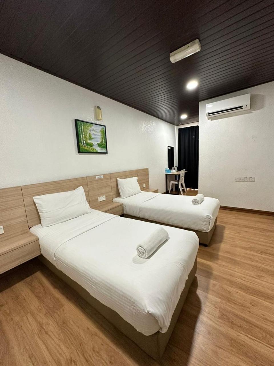 Kangar Hotel Sdn Bhd Bagian luar foto